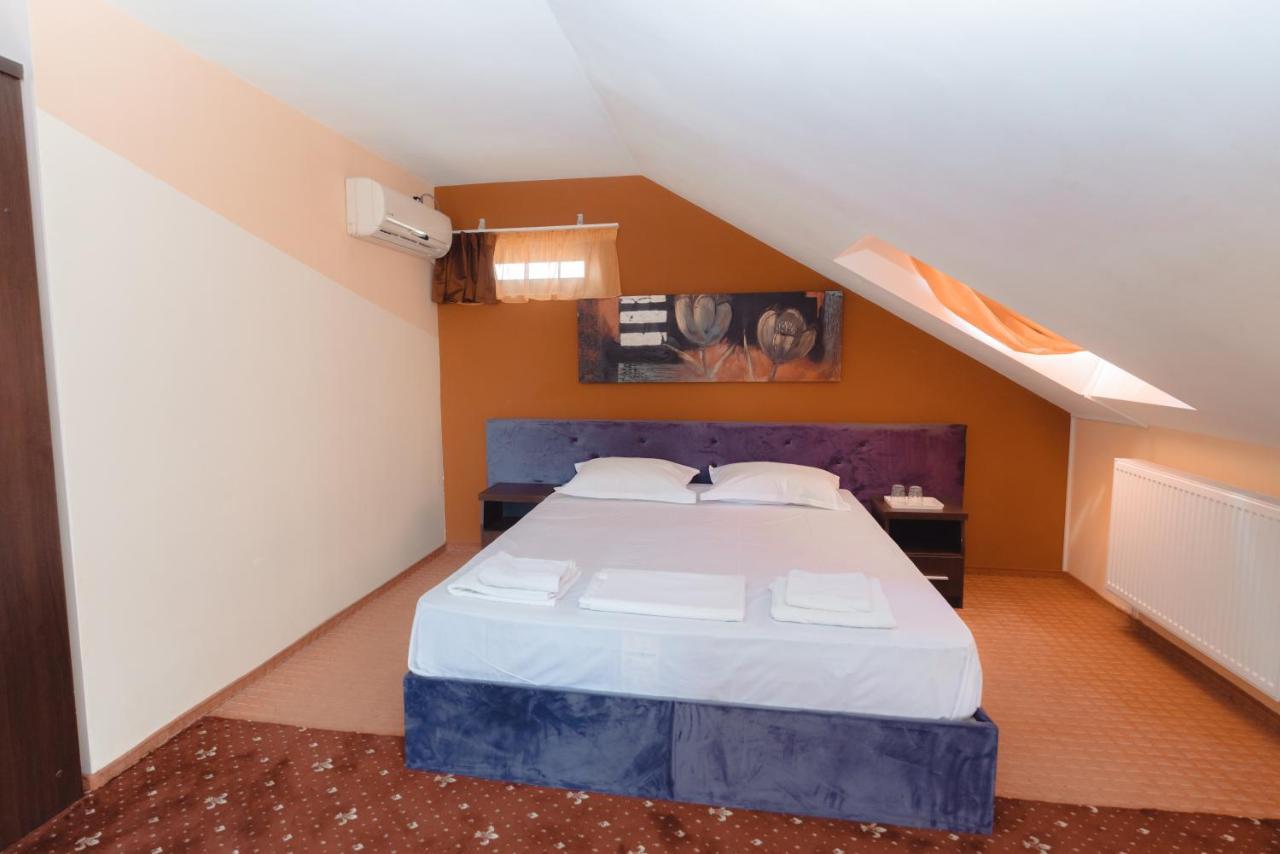 D'Amy Otel Costinești Dış mekan fotoğraf