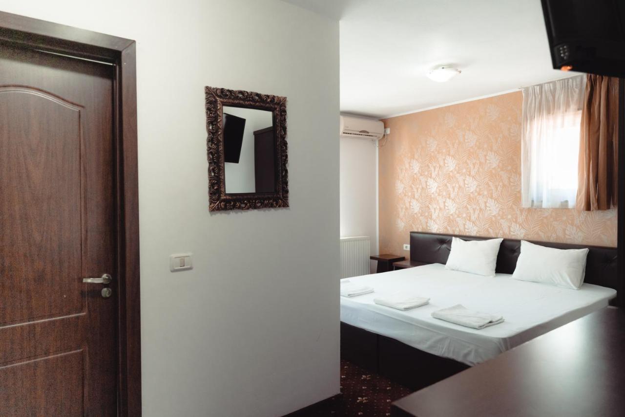 D'Amy Otel Costinești Dış mekan fotoğraf